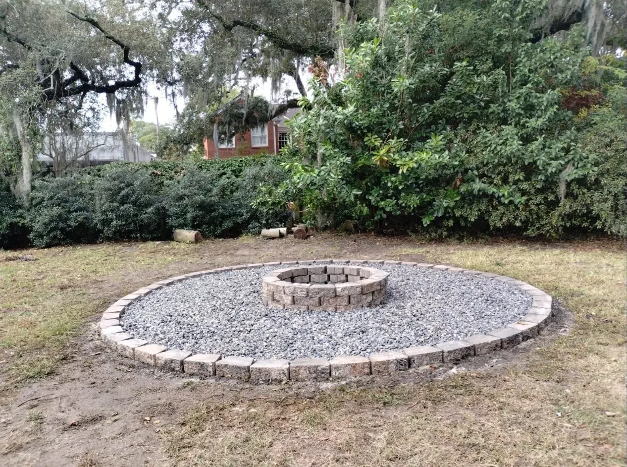 Pebbled Backyard Fire Pit